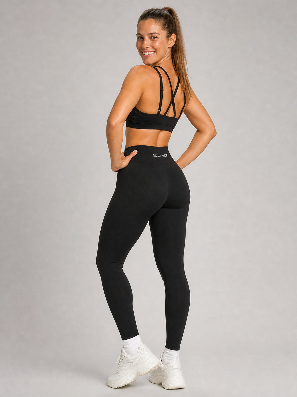Legging push-up Galba Paris, vue de trois quarts